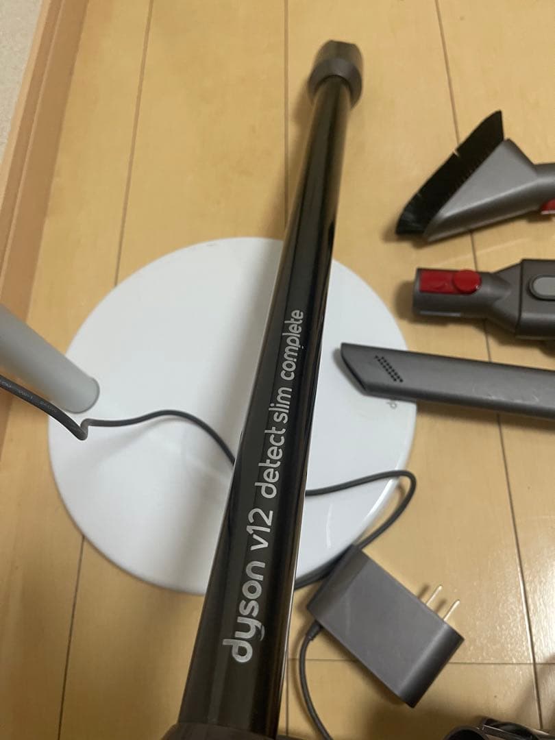 【良品】Dyson V12 SV20 Detect Slim コードレス掃除機