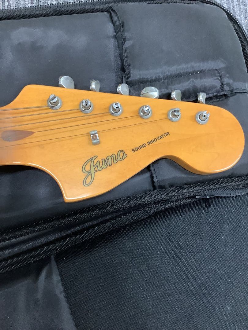 JUNO ストラトキャスター エレキギター ケース付き