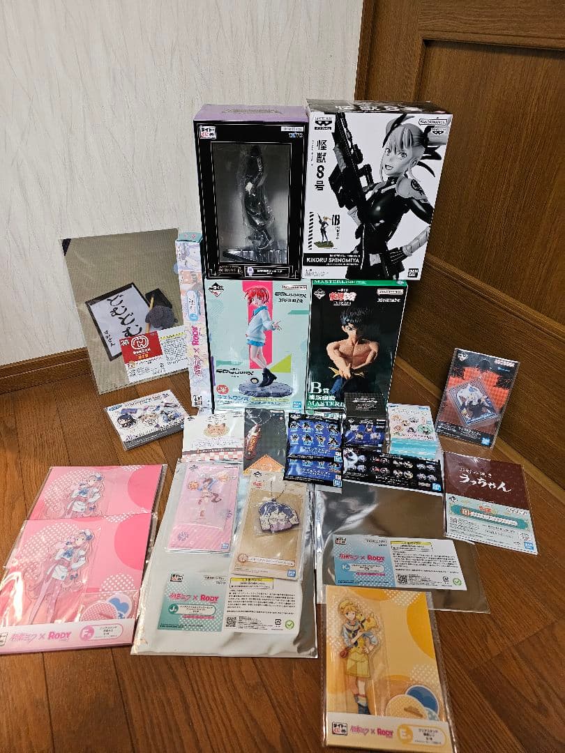 【まとめ売り】フィギュア＆グッズ大量セット 鬼滅の刃・美少女系・一番くじ など
