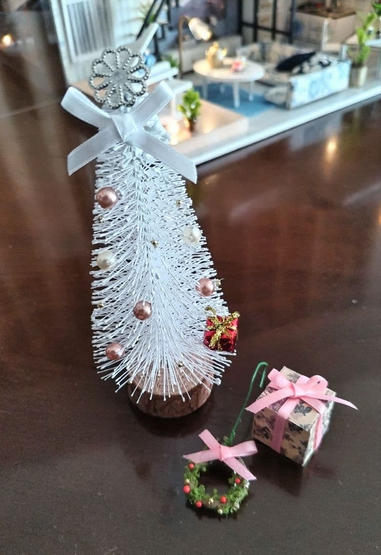 *完成品*ドールハウス 2階建て クリスマス ピアノ ホール 防塵カバー付