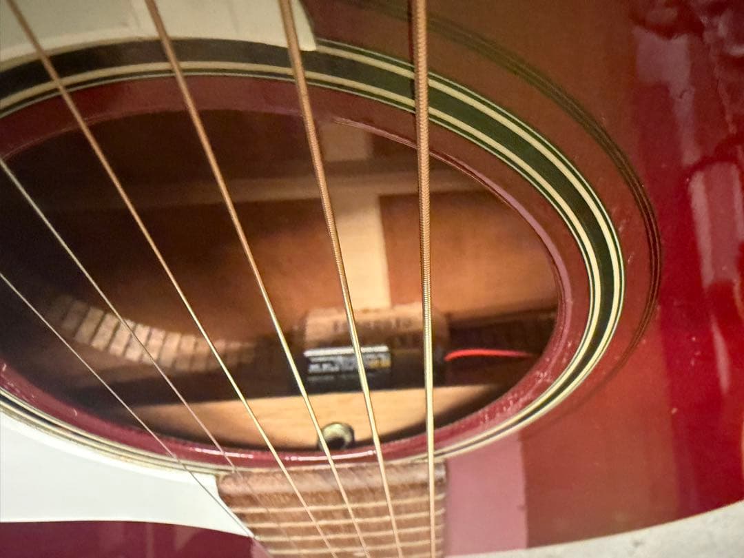 Stafford SAD1000アコースティックギター レッド ハードケース付き