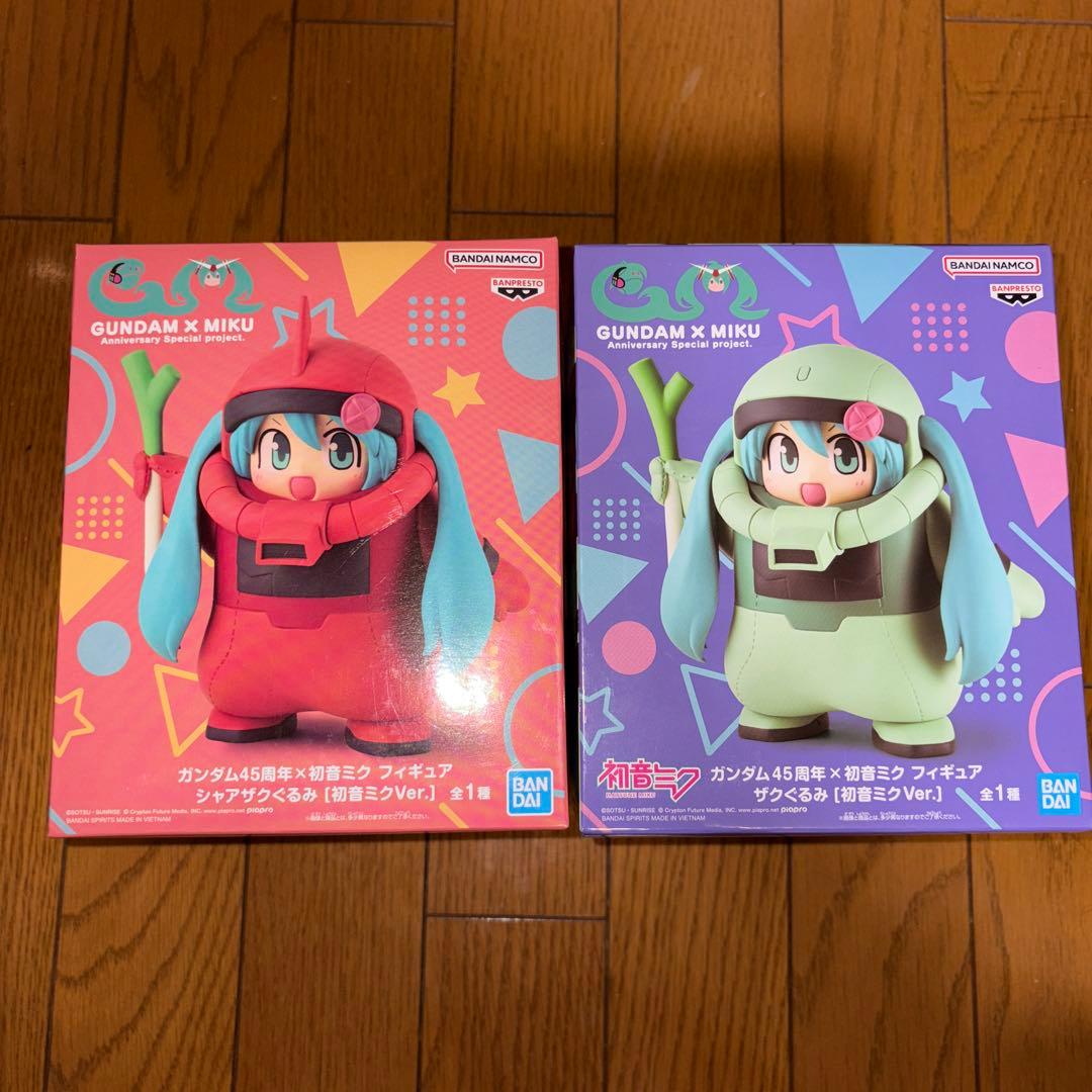ガンダム45周年 初音ミク、桜ミク