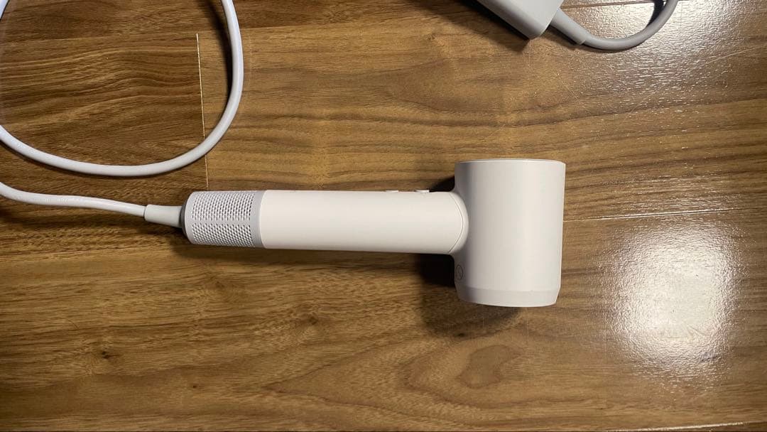 【美品、動作確認済み】LaifenヘアドライヤーSE