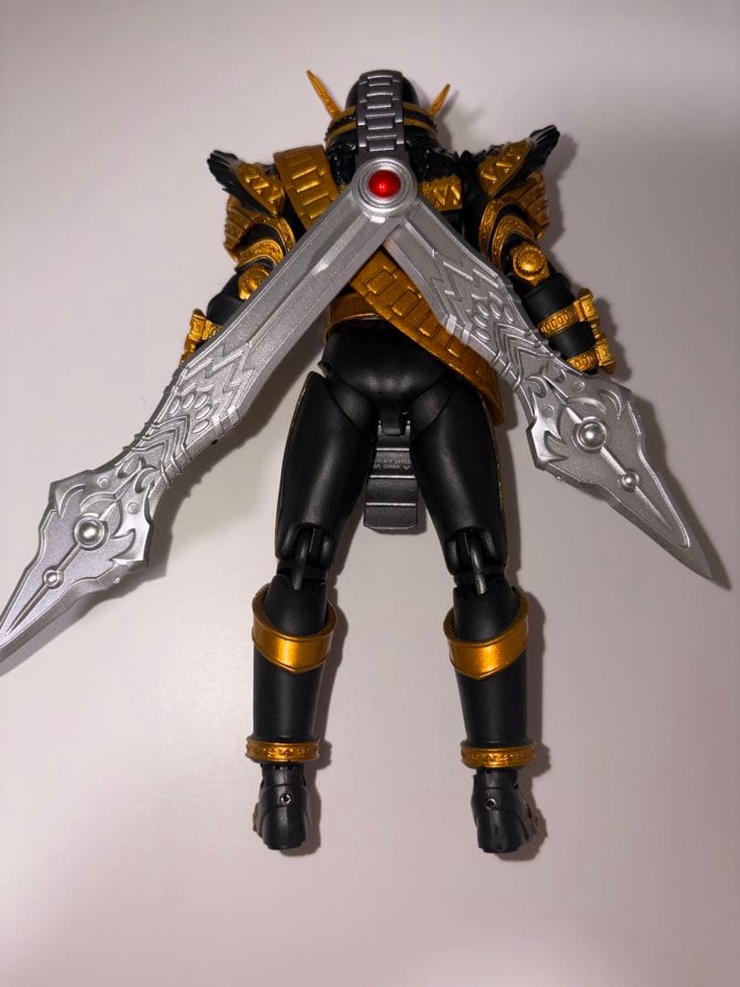 S.H.Figuarts 仮面ライダーオーマジオウ 魂ウェブ商店限定【美品】