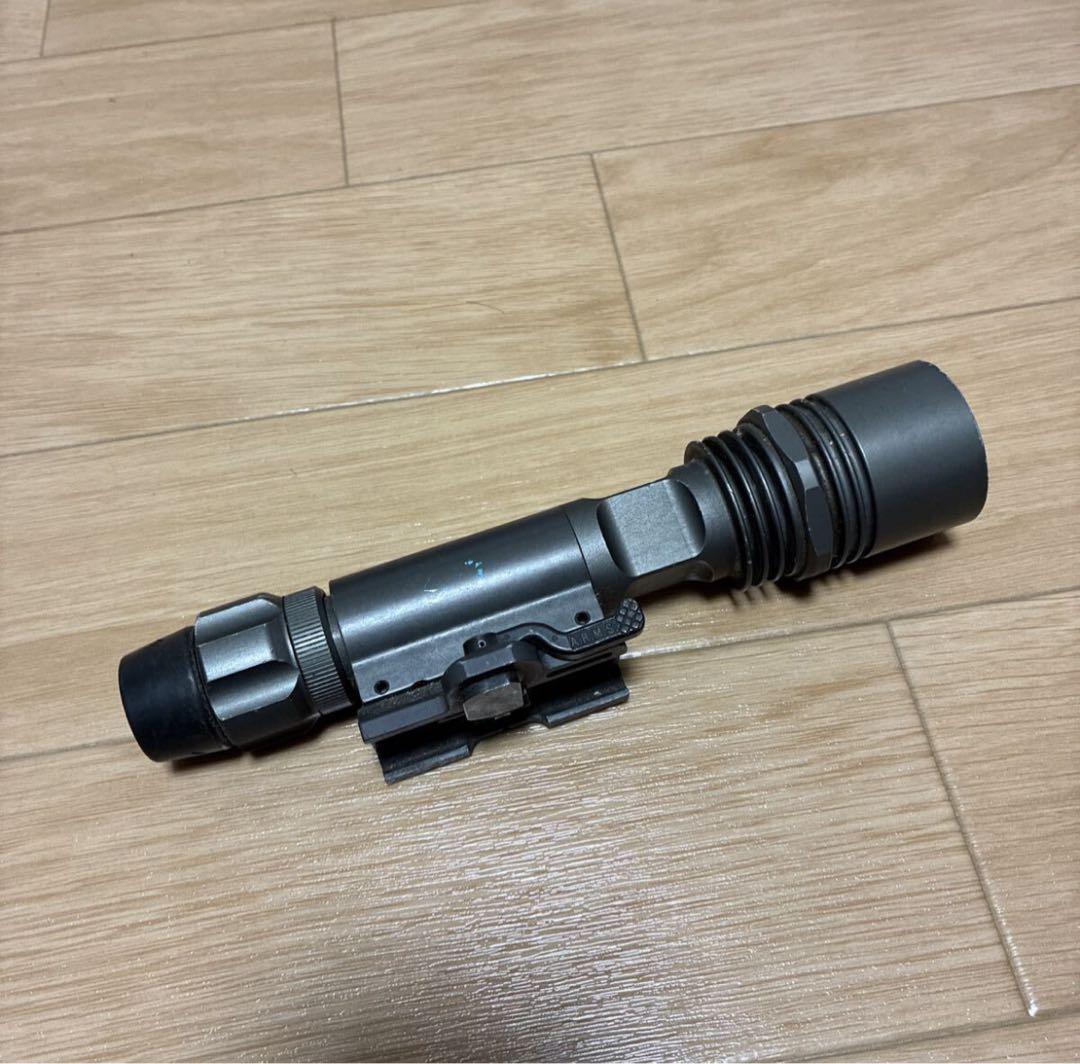 実物 Surefire M962 初期型 フラッシュライト 米軍 M951