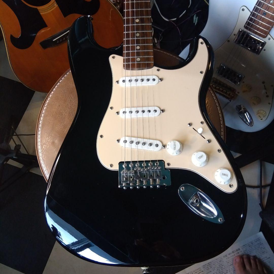 フェンダー、スクワイヤ！ ストラトタイプ…大幅値下げ！