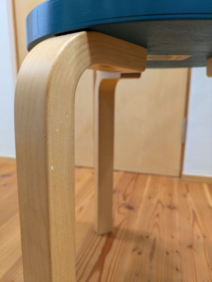 artek スツール