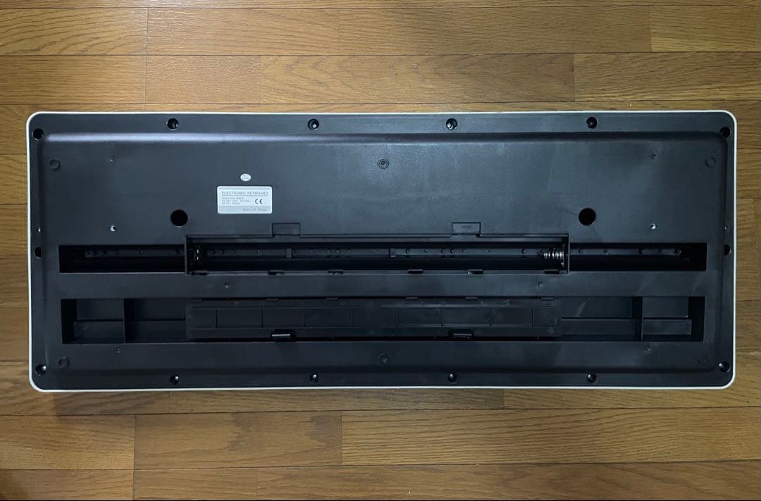ONETONEワントーン61鍵 ホワイト&キーボードバッグセット（アダプター付）