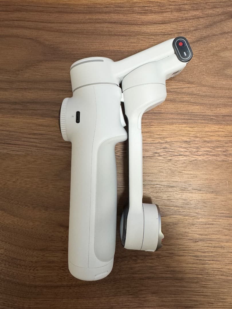 【美品】Insta360 Flow 2 Pro AIトラッカーキット ホワイト