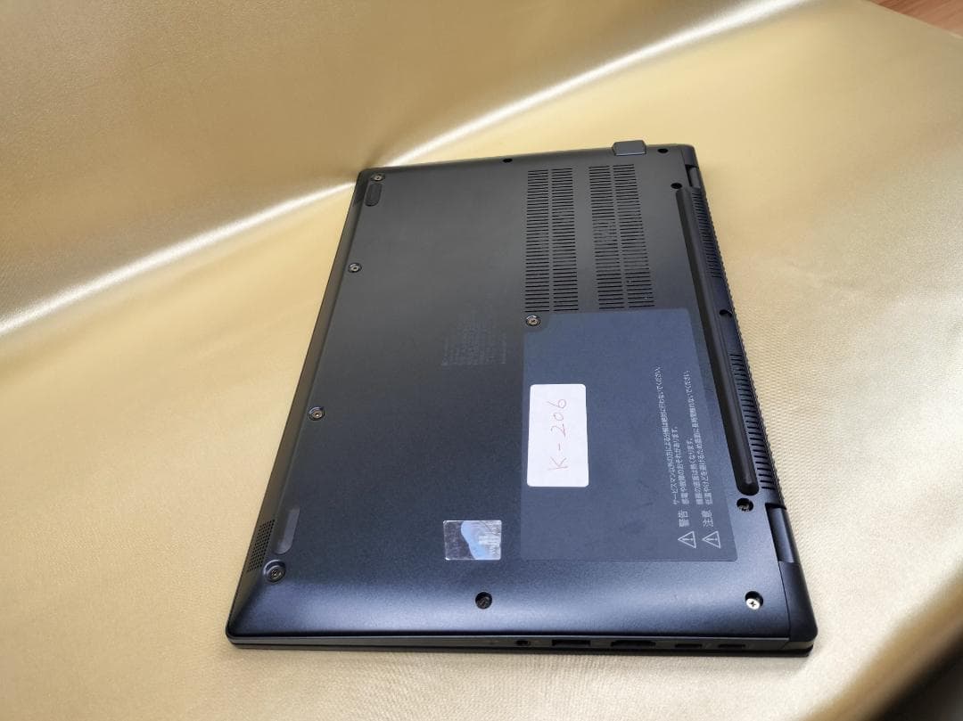 東芝　Dynabook G83/KW　高性能　2023年モデル(K-206)