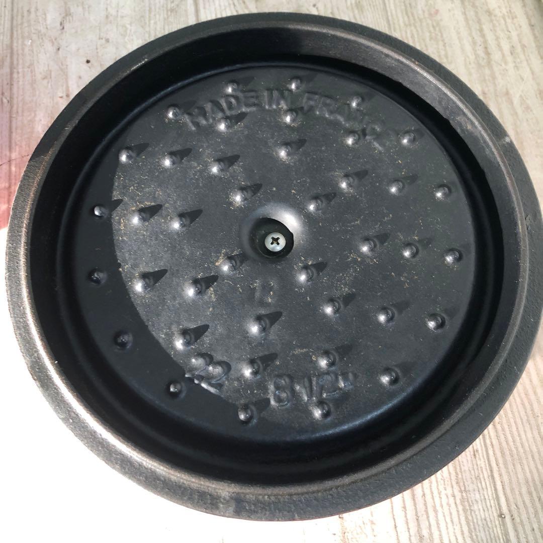 STAUB LA COCOTTE 赤 鍋 22cm 中古