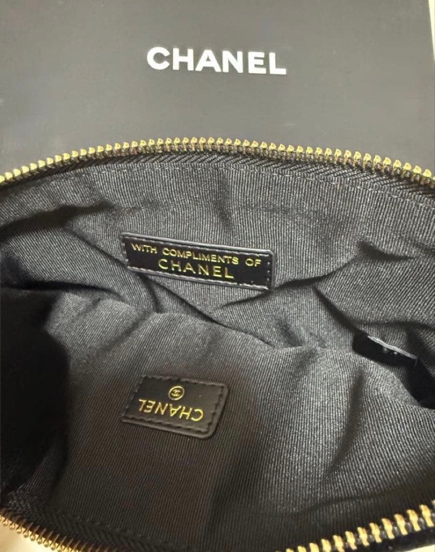 【ノベルティ】CHANEL ポーチ クラッチバッグ