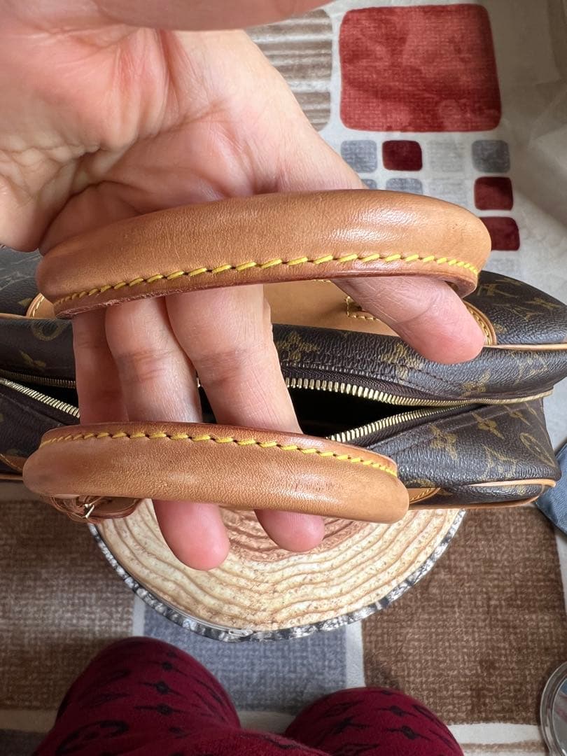 ボストンバッグ louis vuitton DEAUVILLE