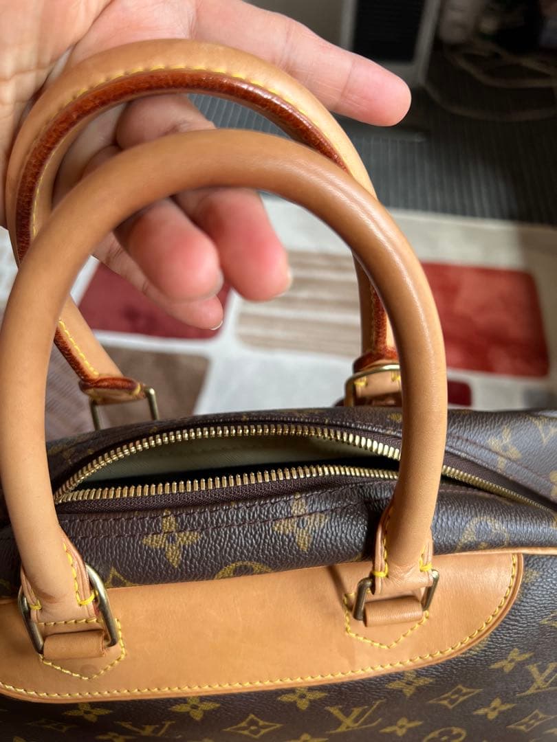 ボストンバッグ louis vuitton DEAUVILLE