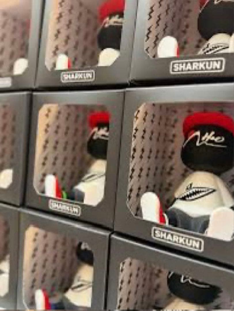 【最安値】H&O SHARKUN フィギュア新品