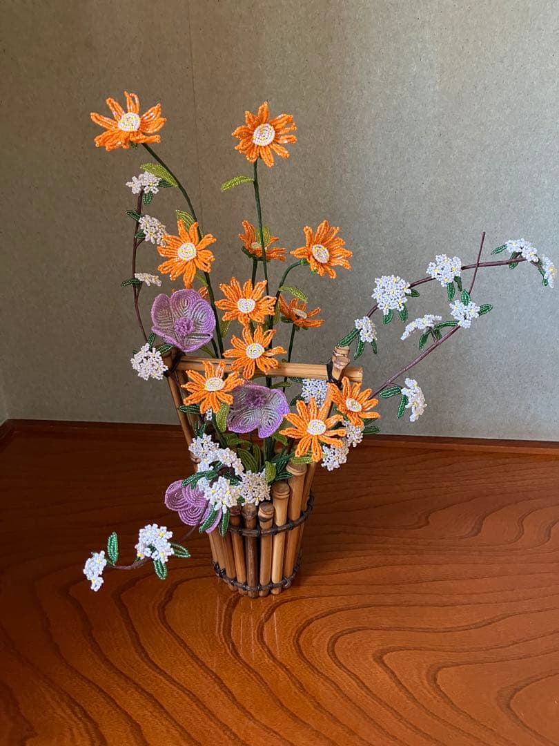 ビーズフラワー　アネモネ　はま菊　こでまり