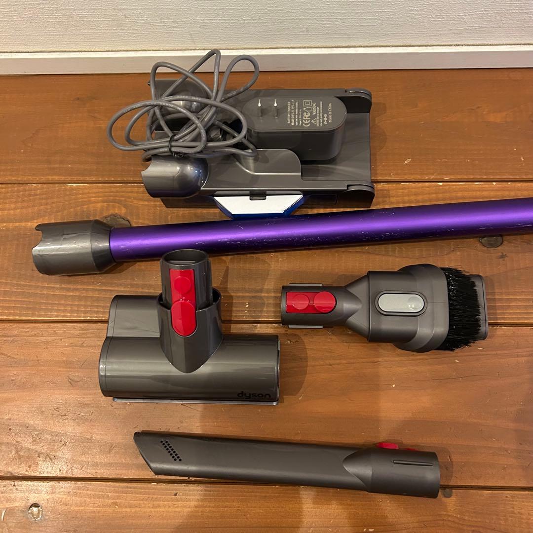 dyson digital slim fluffy☆クリーニング済☆訳あり