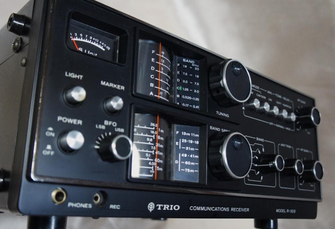 ☆綺麗☆受信整備品☆TRIOトリオ☆R-300☆受信機☆BCLラジオ☆