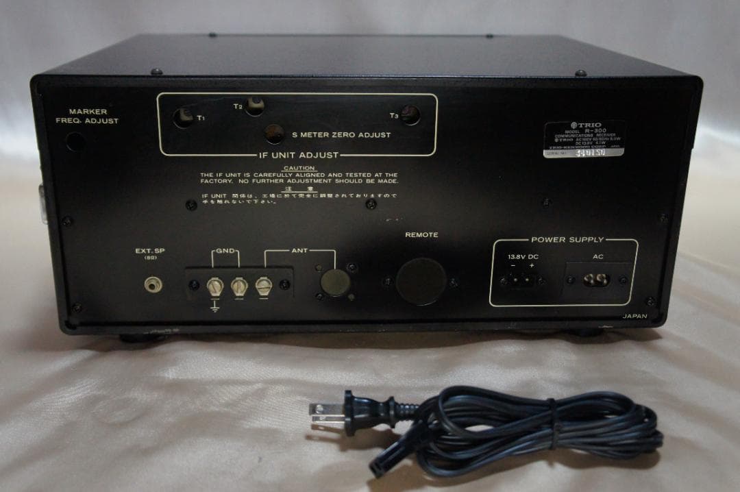 ☆綺麗☆受信整備品☆TRIOトリオ☆R-300☆受信機☆BCLラジオ☆