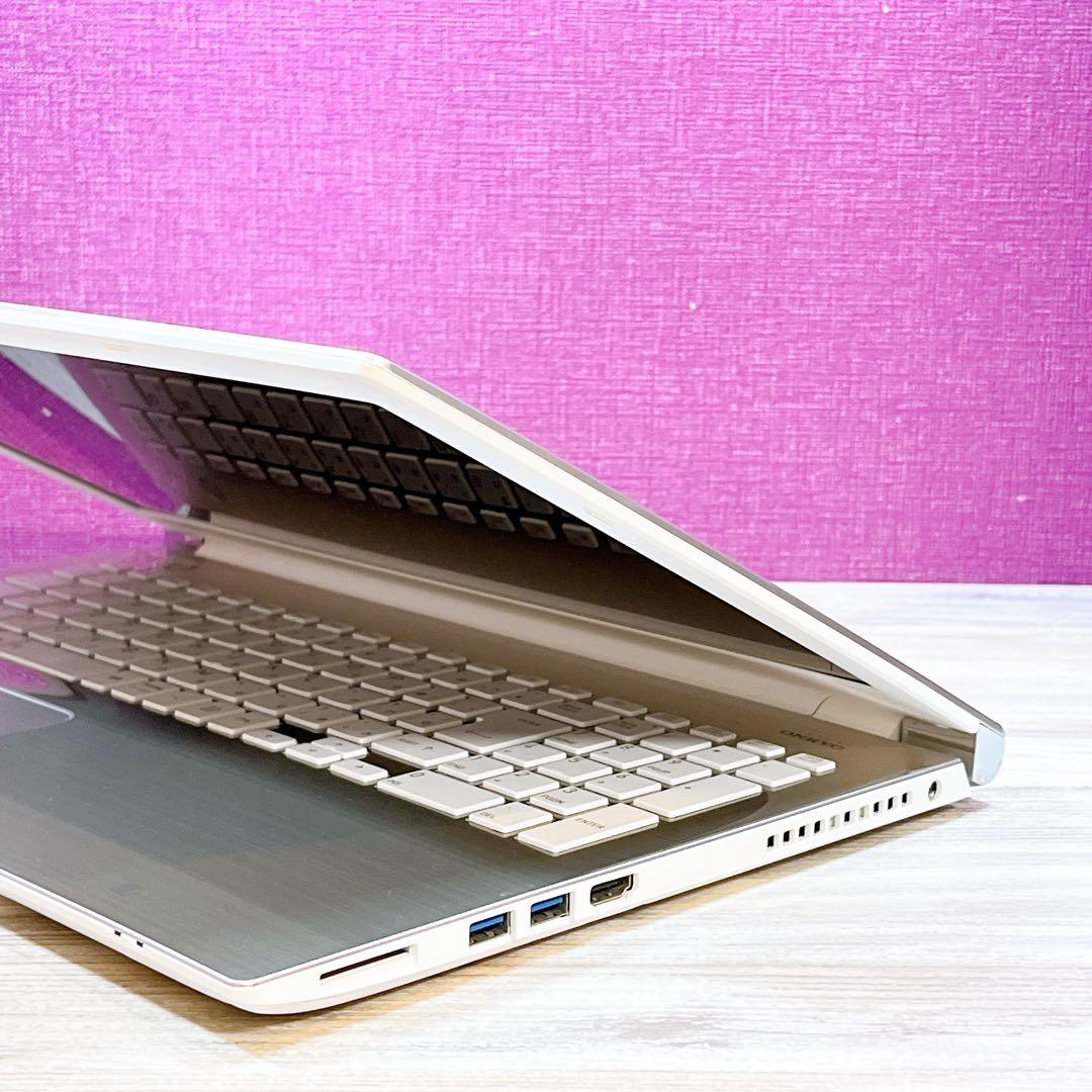Win11✨7世代 i3✨すぐ使えるノートパソコン✨カメラ✨ブルーレイ✨フルHD