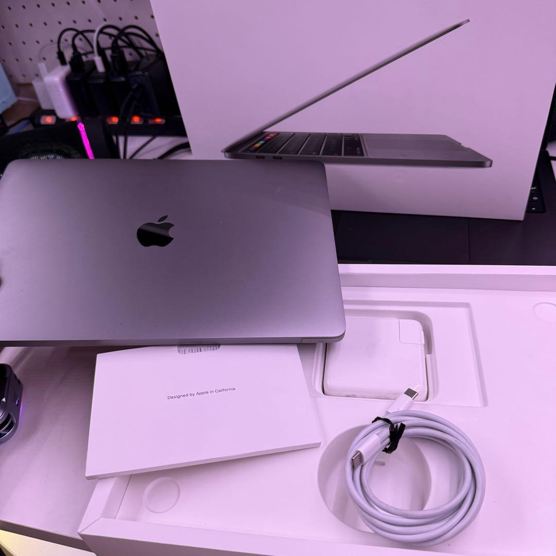MacBookPro 2020 i7搭載　16GB/1TB 付属品完備
