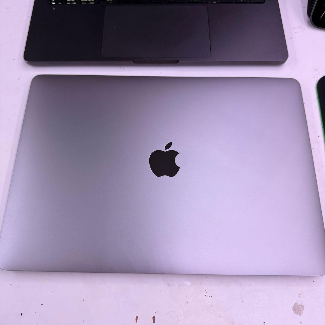 MacBookPro 2020 i7搭載　16GB/1TB 付属品完備