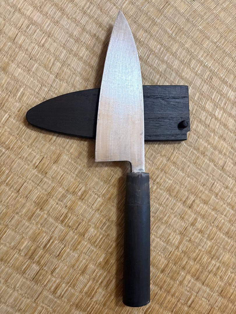 藤五郎作　身降し包丁　半鏡面仕立　刃渡り約16センチ　高級友禅包丁袋付