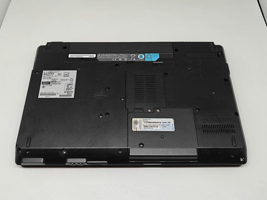 【FUJITSU】爆速 Core i7/新品SSD128GBノートパソコン A2