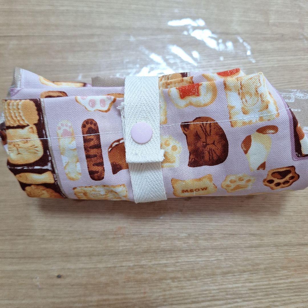 丸型巾着　巾着袋　ポーチ　まんまる巾着　ねこクッキー柄　ねこ柄