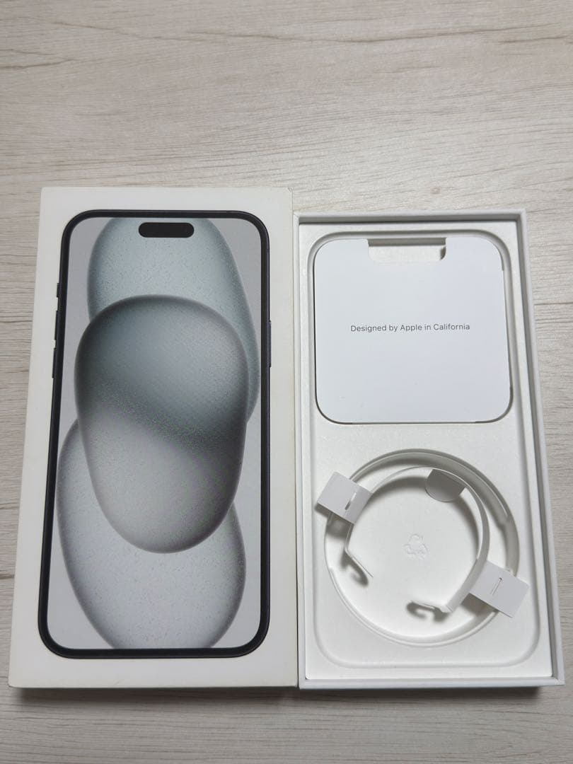 最終値下げiPhone15plusブラック128GB SIMフリー最大容量99%