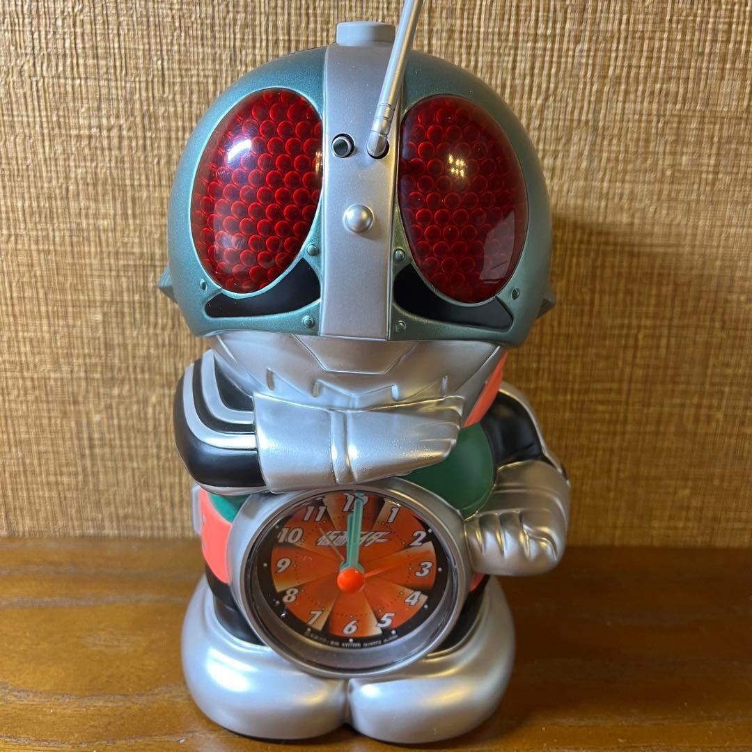 【訳有】リズム時計 仮面ライダー 目覚まし 音声アラーム 4SE502RH05