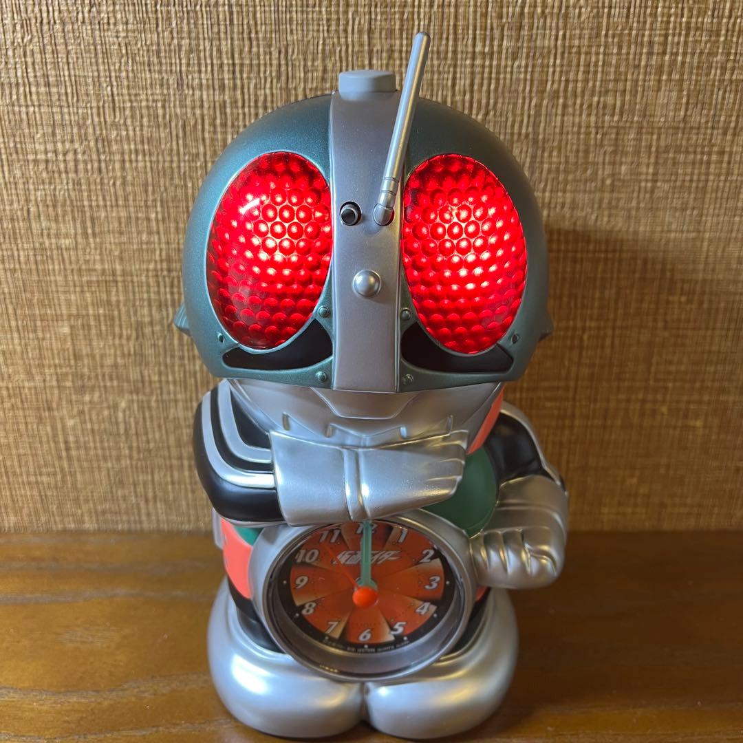 【訳有】リズム時計 仮面ライダー 目覚まし 音声アラーム 4SE502RH05