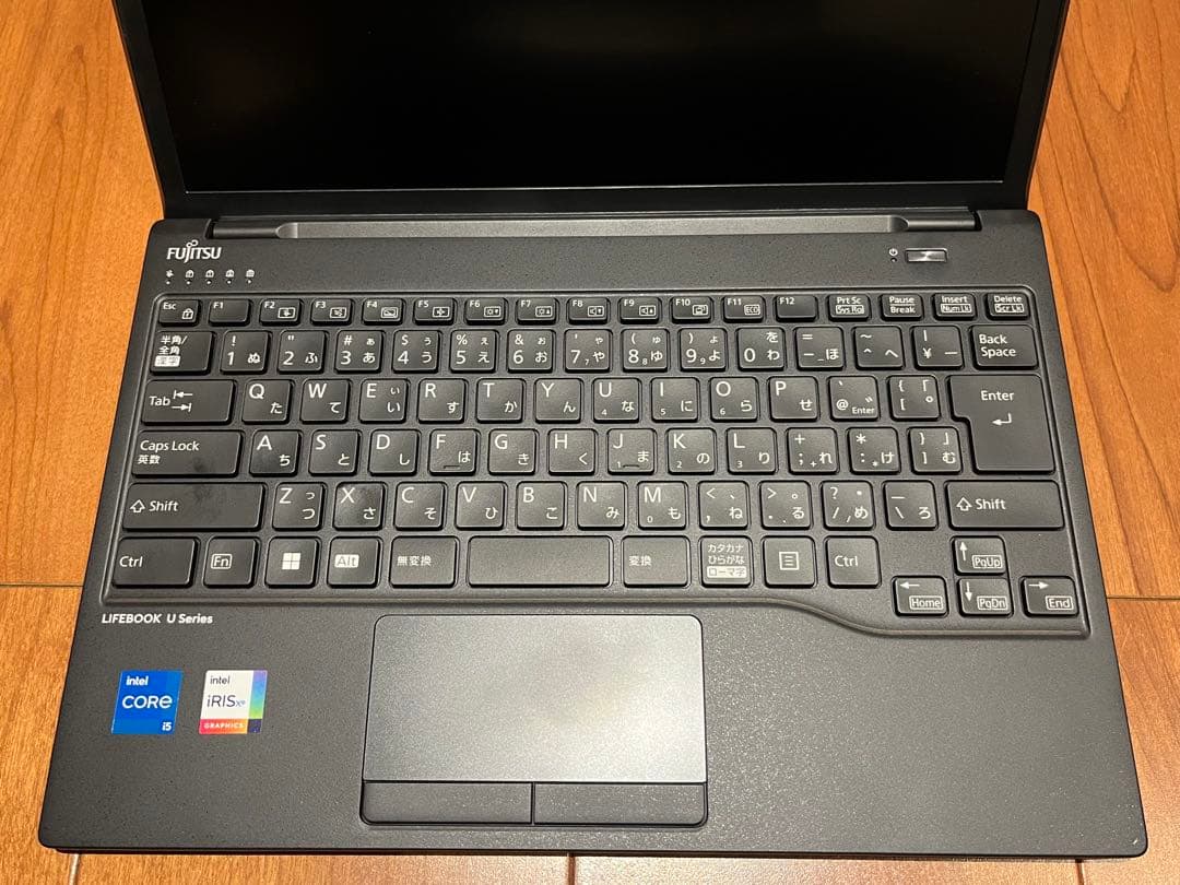 富士通 LIFEBOOK U9313/NX / Core i5-1235U /