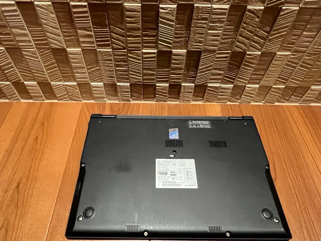 富士通 LIFEBOOK U9313/NX / Core i5-1235U /
