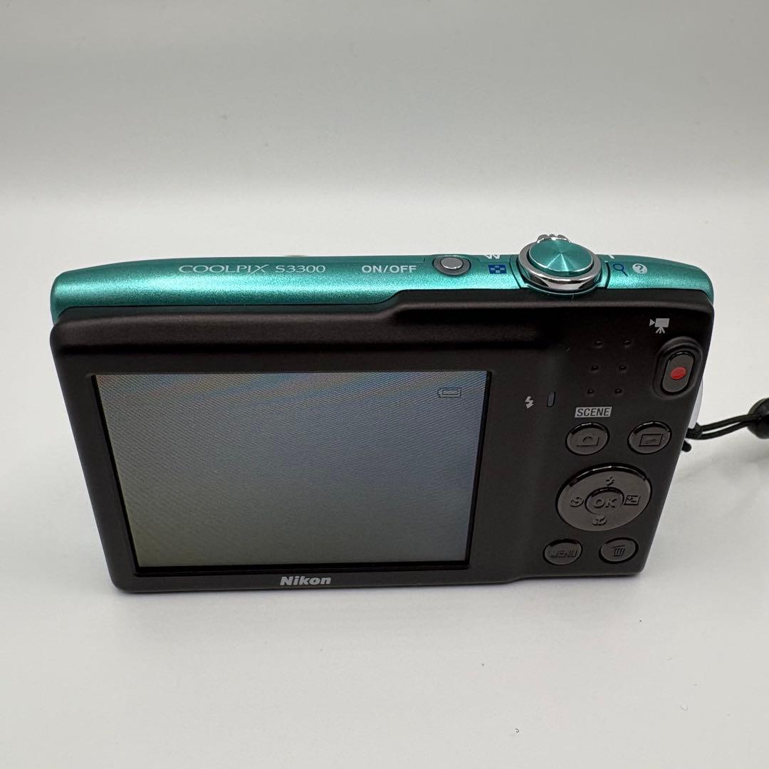 極上品　完品⭐️NIKON COOLPIX S3300 ターコイズブルー デジカメ