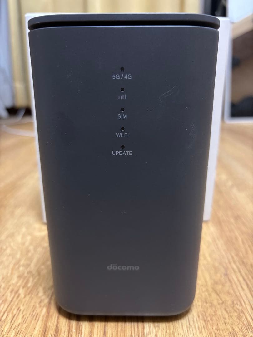 docomo 5G HR02 ダークグレー 箱付 美品