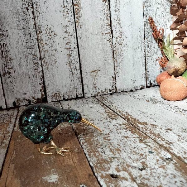 ニュージーランド ヴィンテージ ARIKI社 パウアシェル キーウィ オブジェ