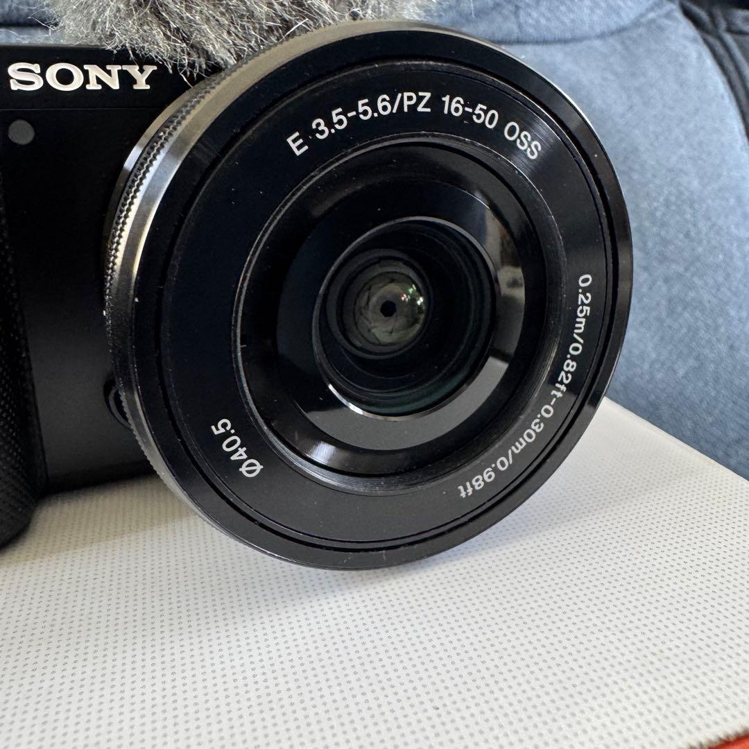 SONY ZV-E10 & レンズ(E PZ 16-50mm) & SDカード