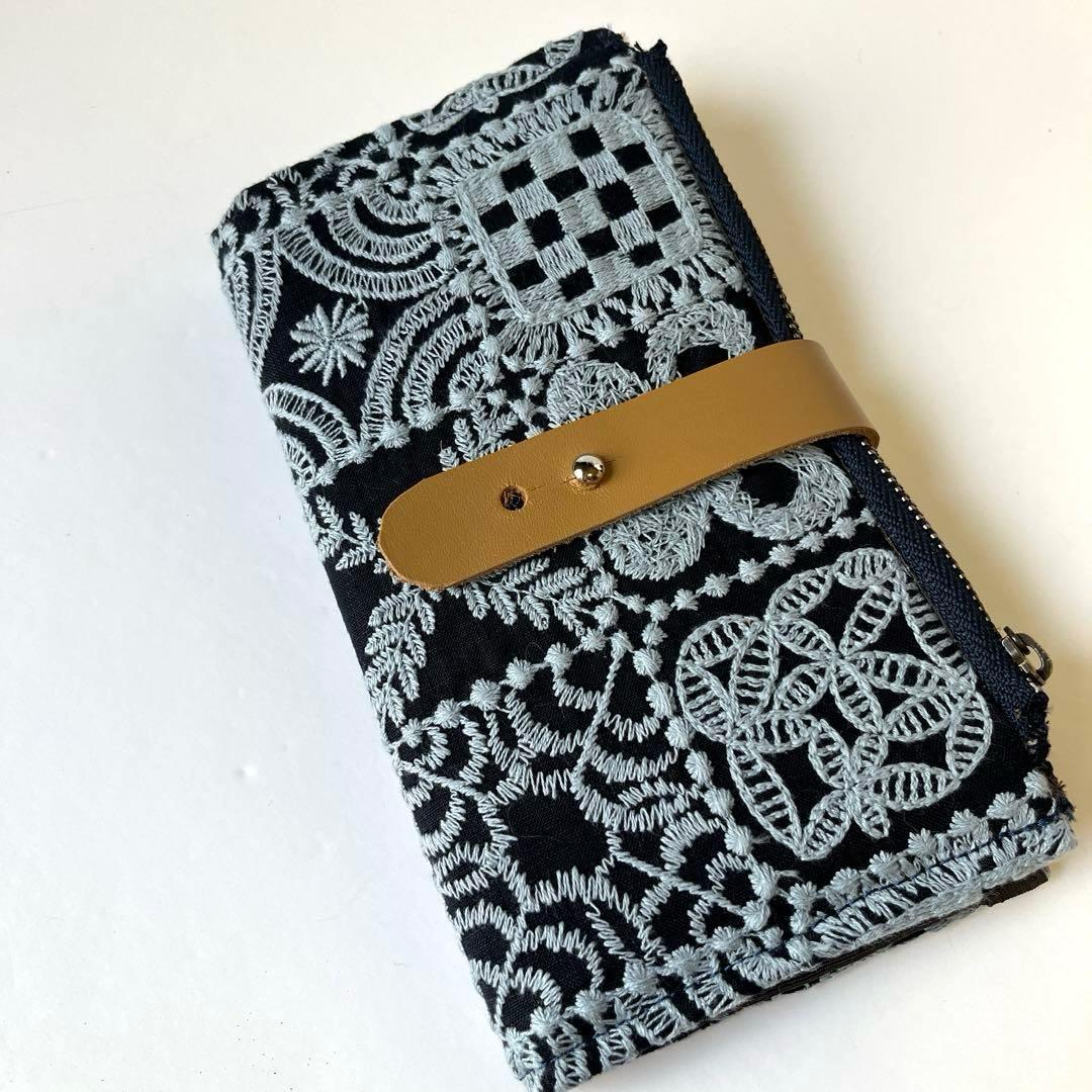 ハンドメイド　コンパクト財布　ミナペルホネン　forest tile