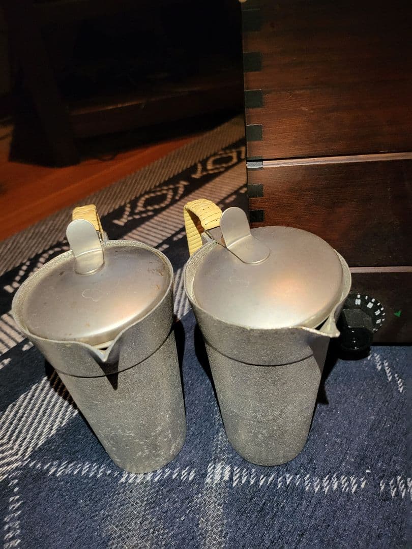 かんすけ　日本酒用　錫のポット2個付き