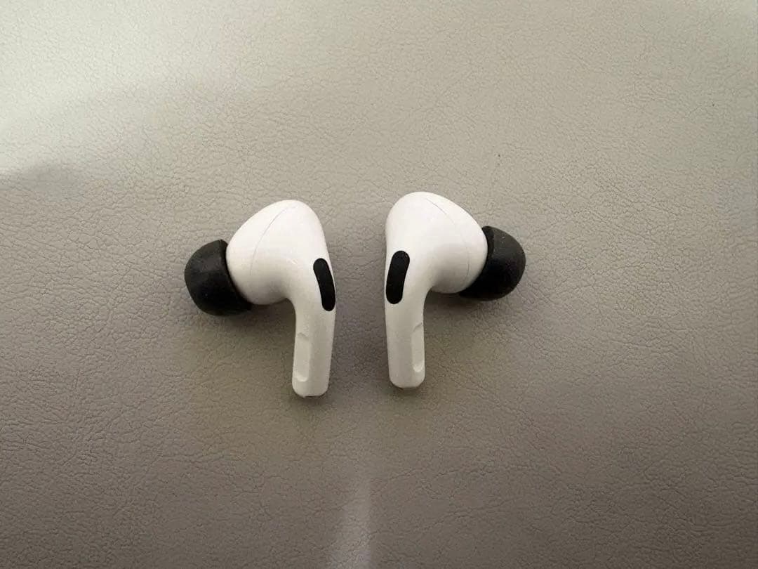 AirPods Pro 第一世代　UAGケース付き