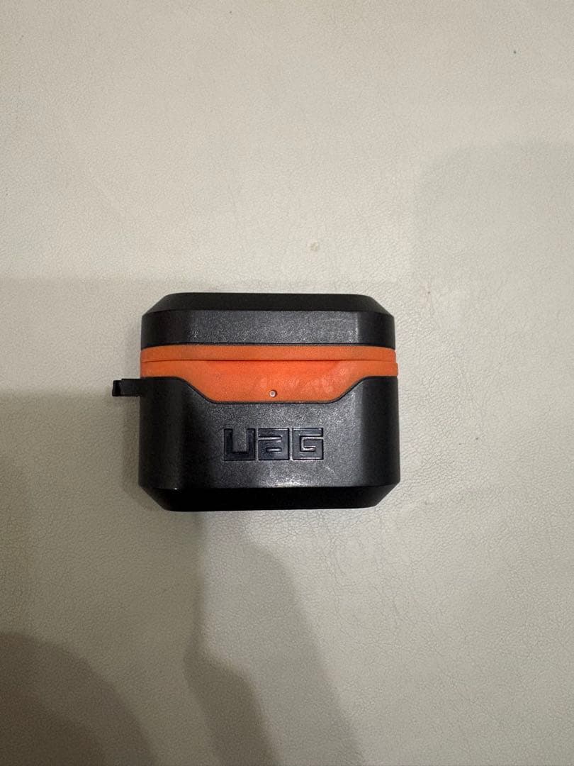 AirPods Pro 第一世代　UAGケース付き