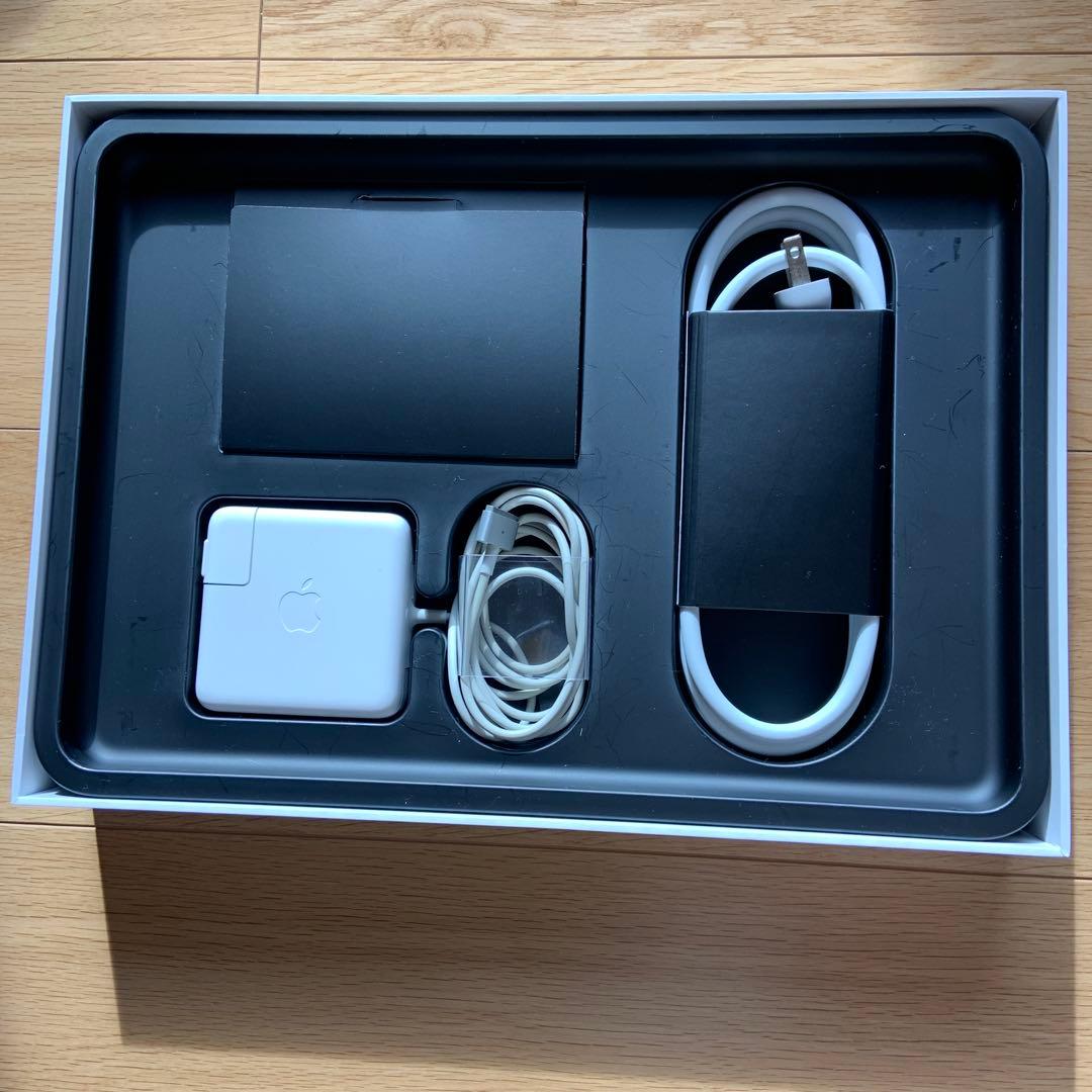 Apple MacBook Pro 13.3インチ