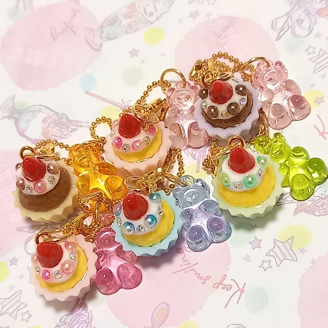 ☆春祭り☆セール開催中　サニタリーポーチ　マルチポーチ　カスタムペン　ゆめかわ他