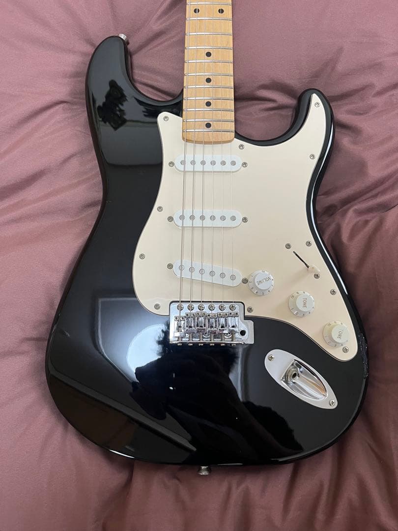 【調整済】スクワイア　Squier fender エレキギター　ストラト