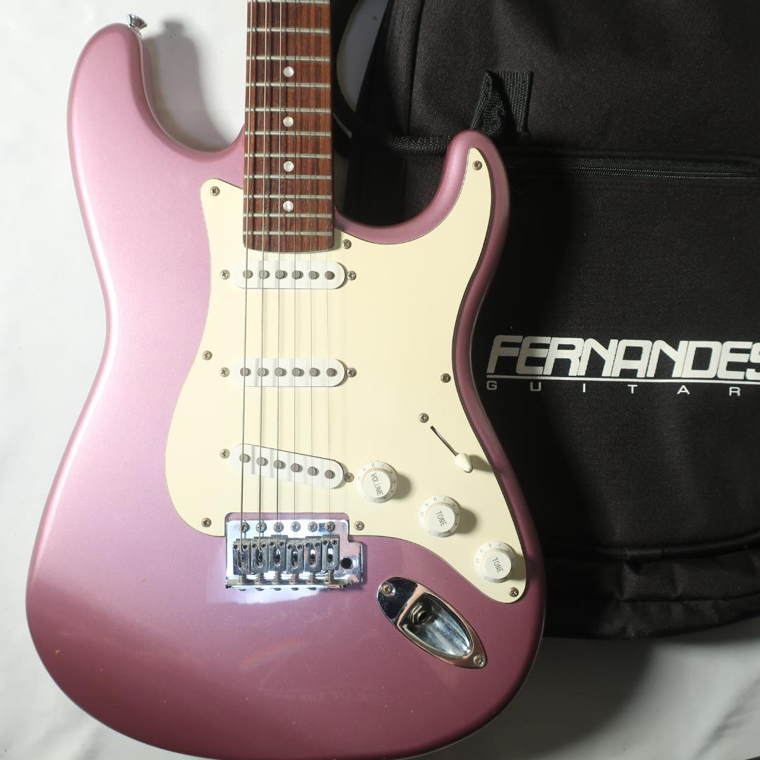 FERNANDES ストラト エレキギター 純正ケース付 バーガンディミスト