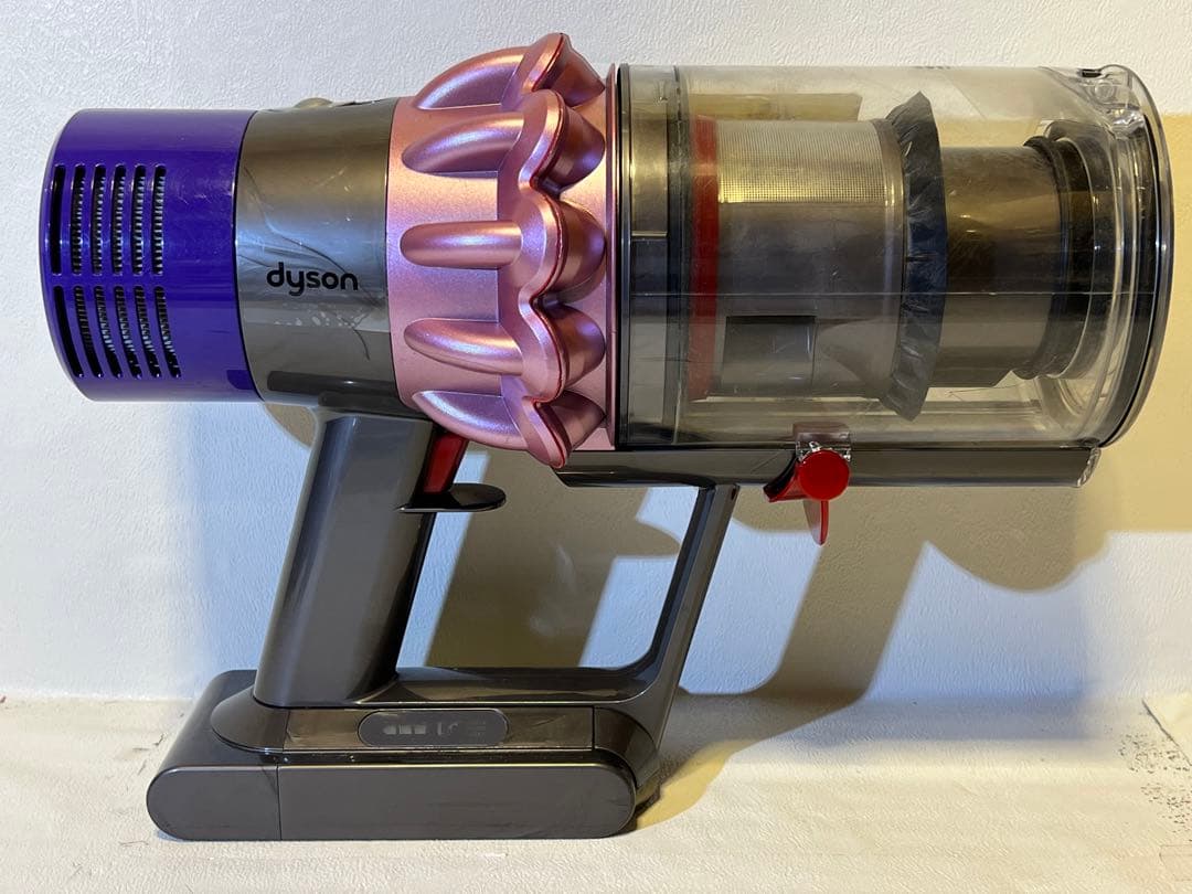 動作品ダイソンコードレス掃除機 dyson sv12 V10 nw