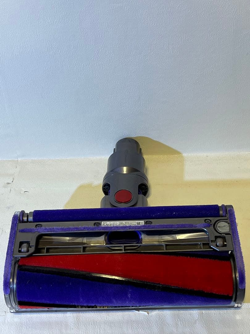 動作品ダイソンコードレス掃除機 dyson sv12 V10 nw