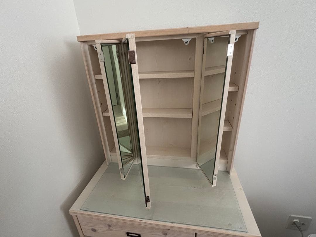 ★三面鏡ドレッサー 鏡裏収納、木製