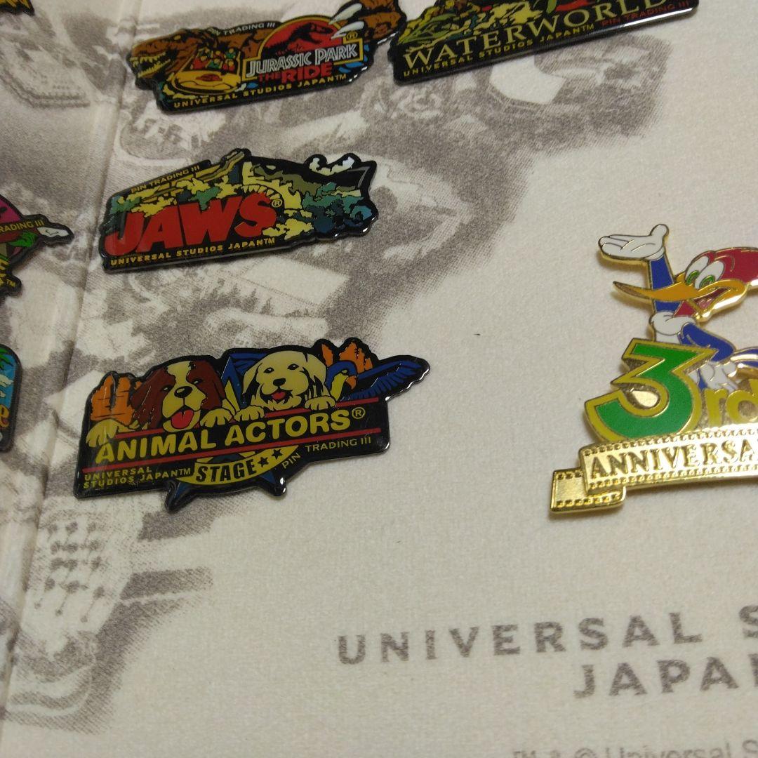 ユニバーサルスタジオ3周年限定トレードバッジ9点と3周年限定バッジ13点です